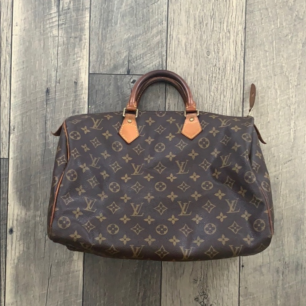 Used vintage 35 speedy bag